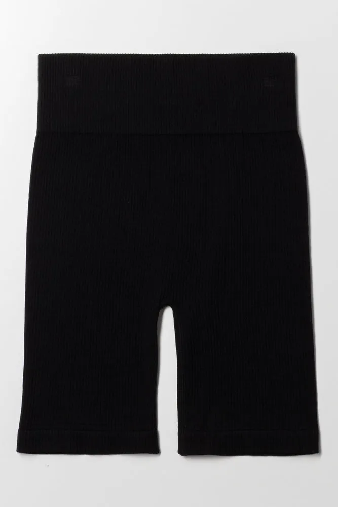 Seamless Cycle Shorts Black sold by Ackermas product image thumbnail 3