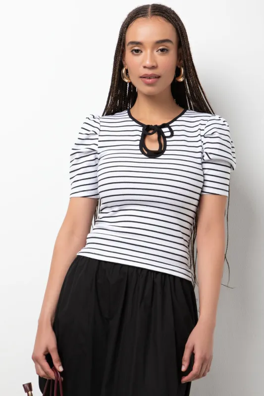 Short Sleeve Stripe T-Shirt Black And White sold by Ackermas