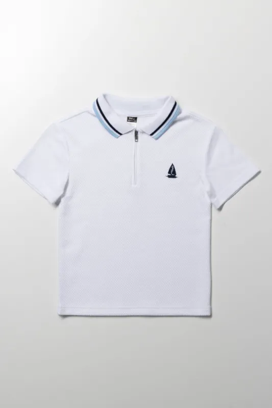 Golfer White sold by Ackermas