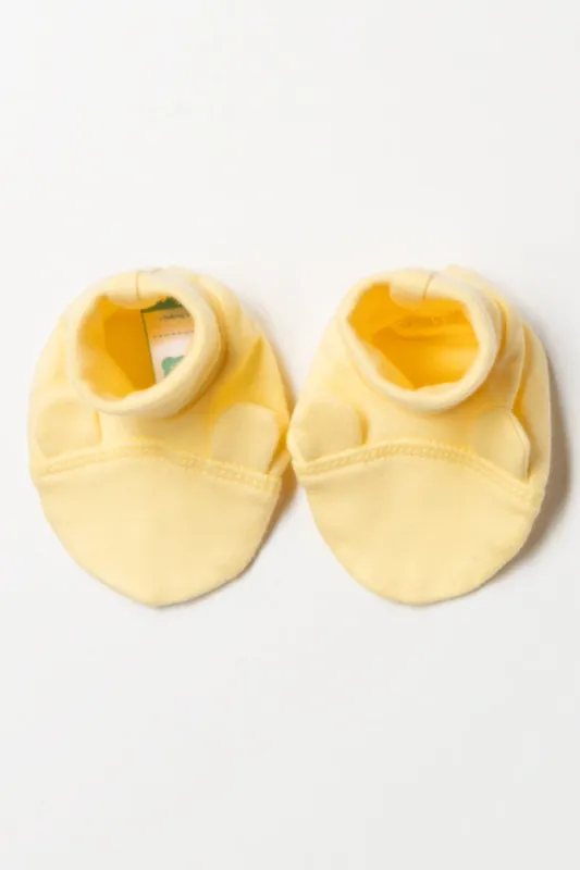 Boots Yellow sold by Ackermas