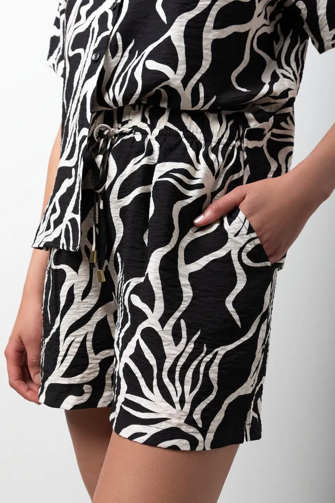 Swirl Shorts Black And Cream sold by Ackermas product image thumbnail 4