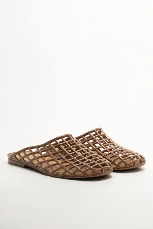 Jelly Shoe Natural sold by Ackermas