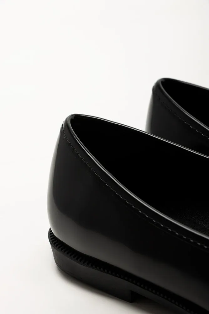 Gold Trim Loafers Black sold by Ackermas product image thumbnail 4