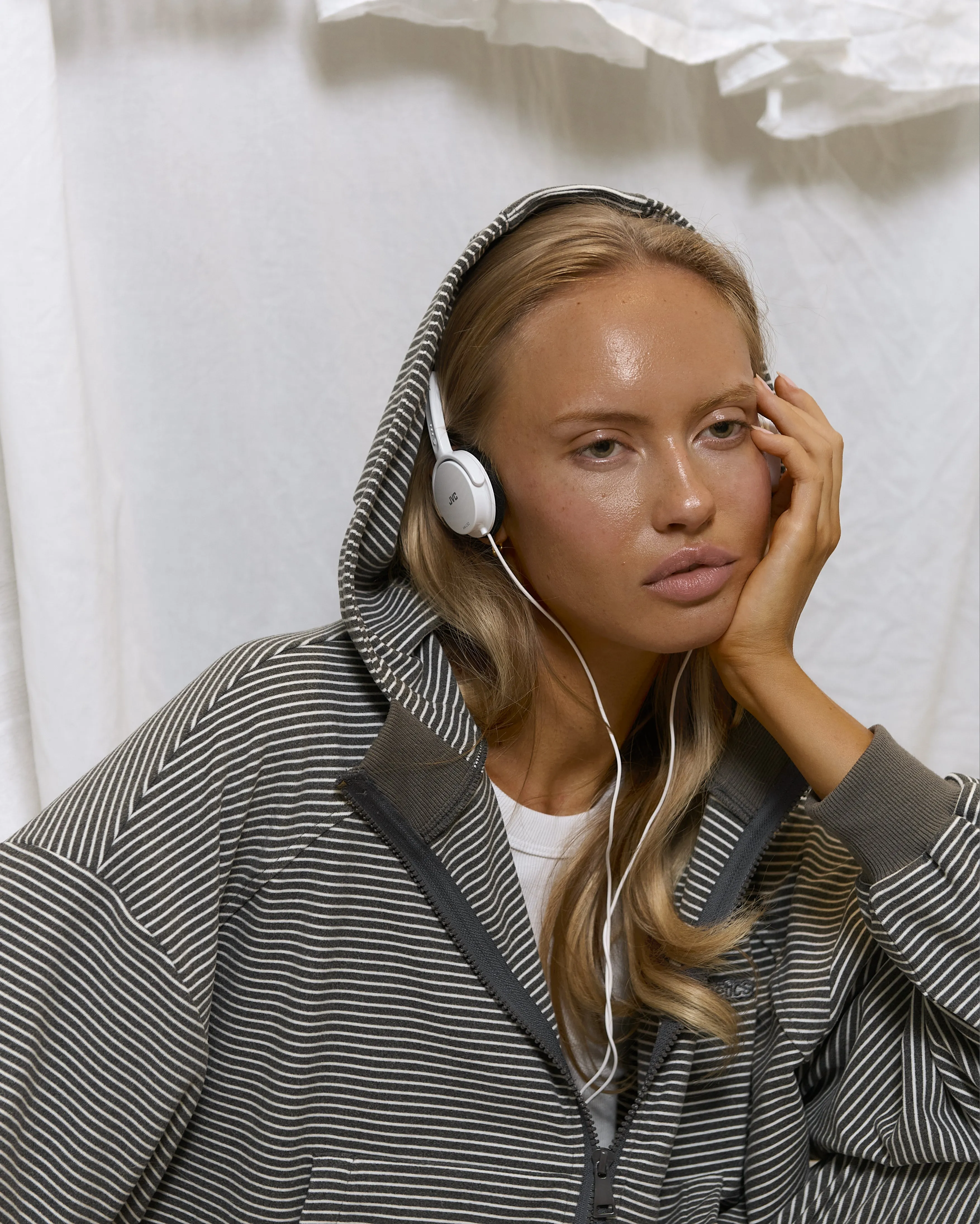 Paddington Soft Zip Up sold by Sisters and Seekers product image thumbnail 4