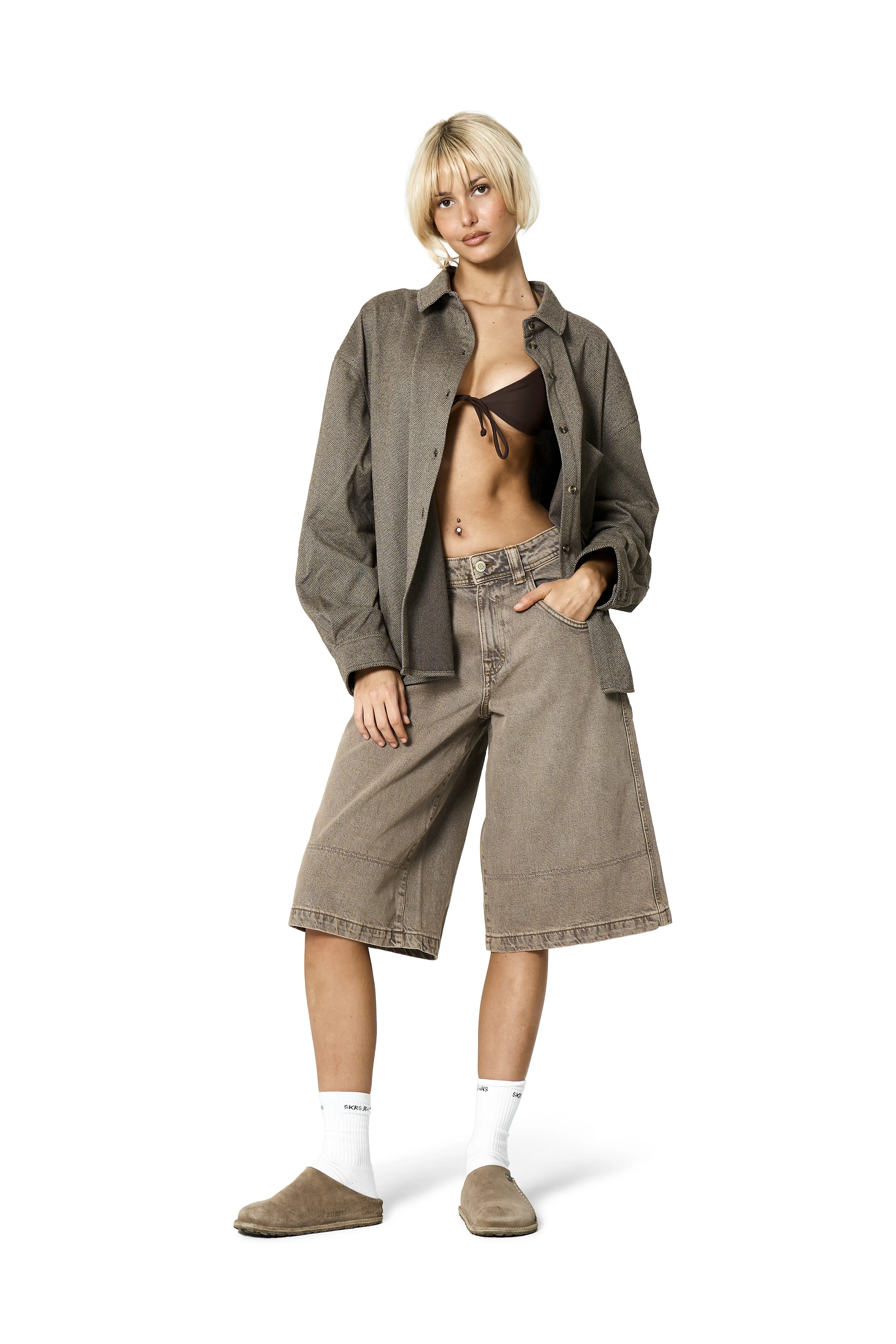 Wren Cuff Shirt sold by Sisters and Seekers product image thumbnail 3