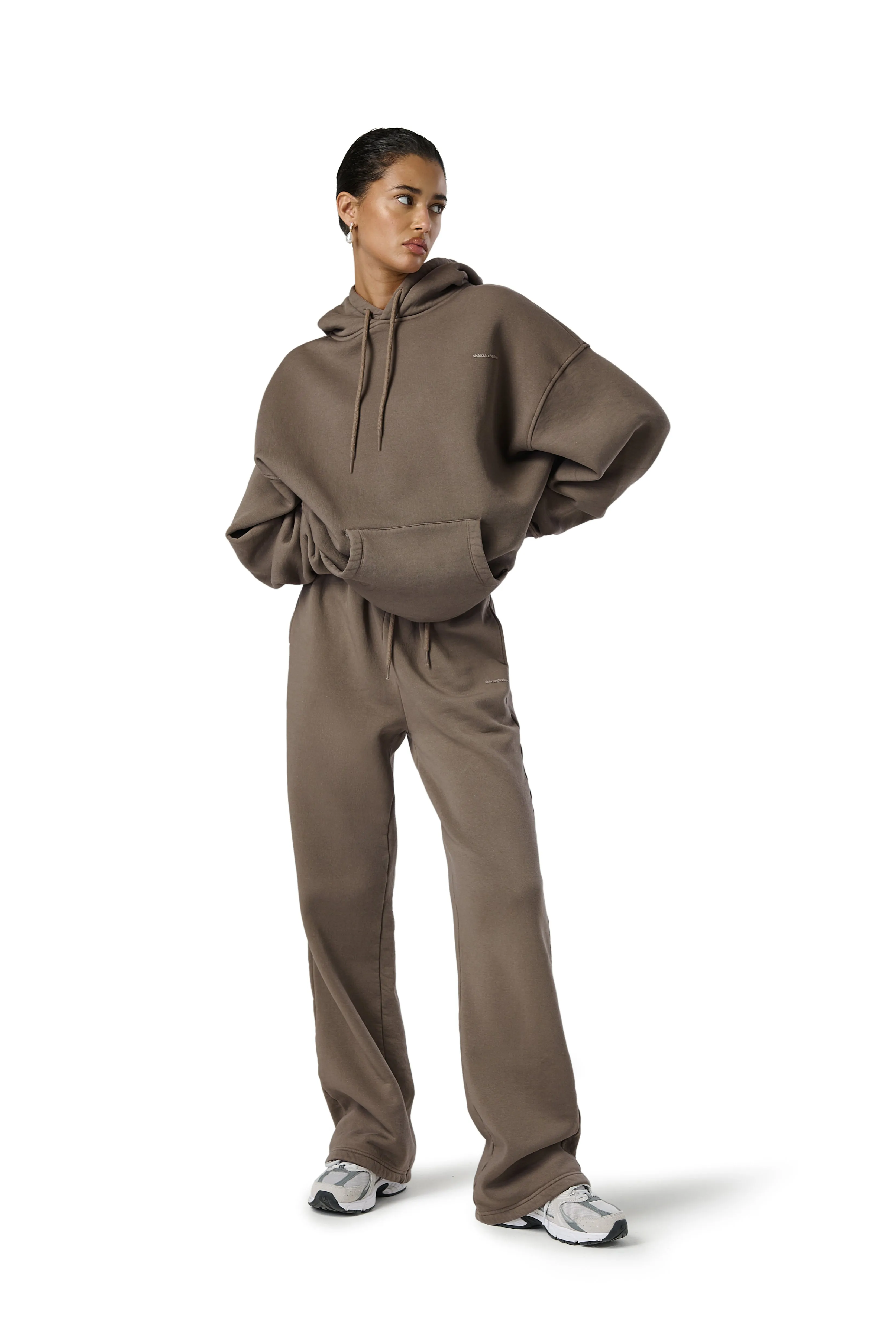 Trademark Wide Leg Sweatpants in Grant sold by Sisters and Seekers product image thumbnail 2
