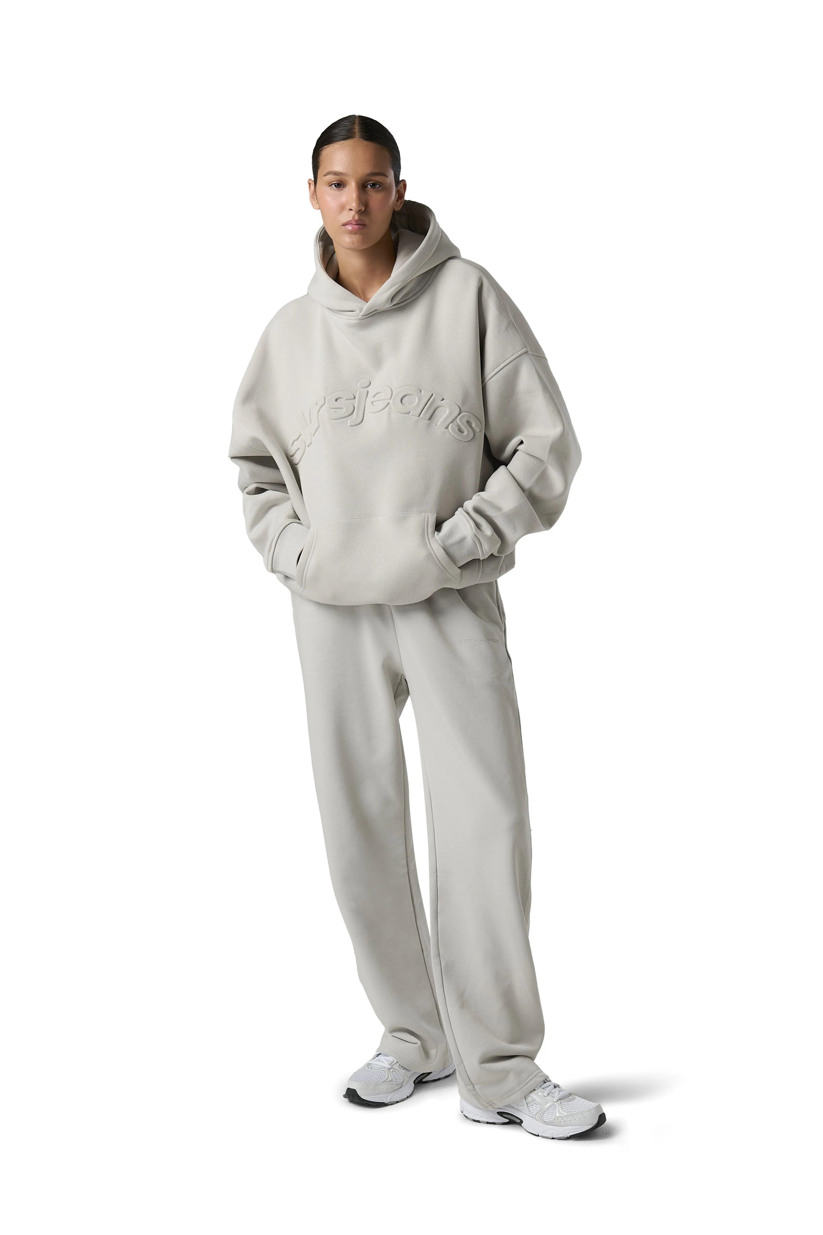 emboss logo hoodie – BUNNY APARTMENT