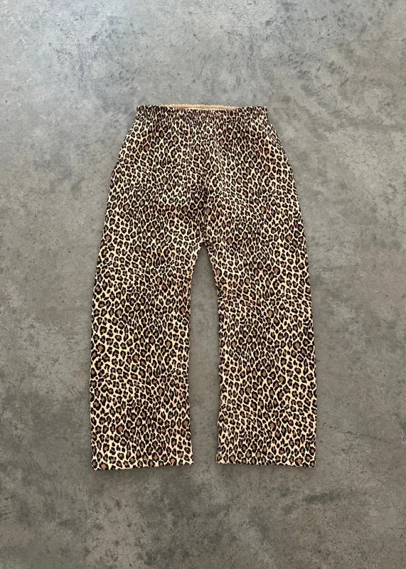 STRAIGHT-LEG SWEATPANTS - LEOPARD sold by Akimbo