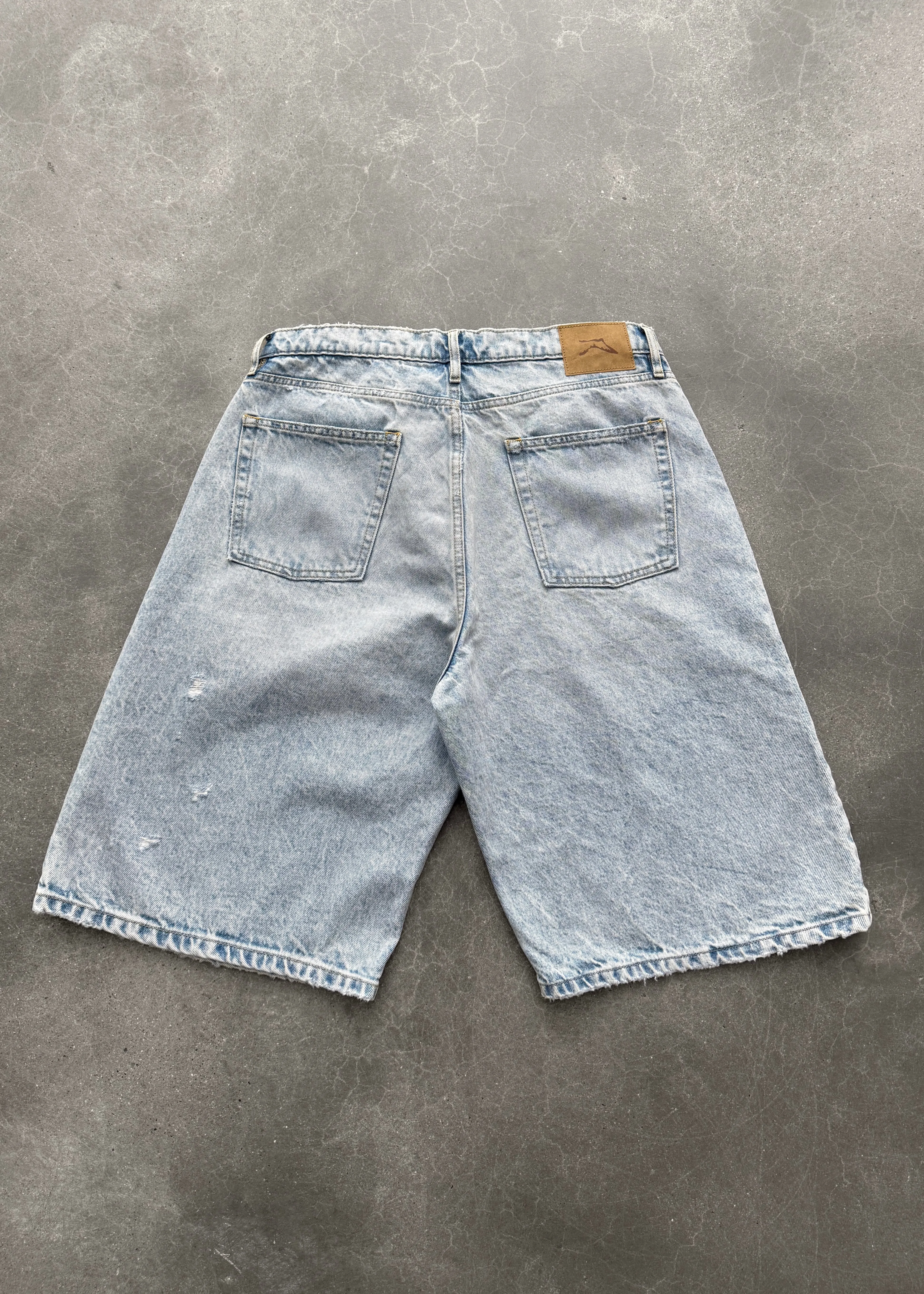801 BAGGY DISTRESSED DENIM SHORT - LIGHT WASH sold by Akimbo product image thumbnail 2
