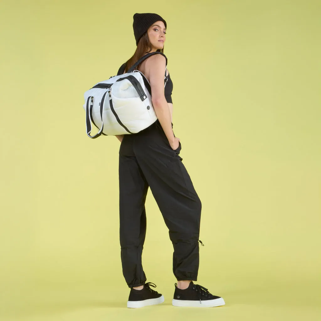 Mega Fluff Super Traveler Tote/Backpack - Golf sold by Oliver Thomas product image thumbnail 3