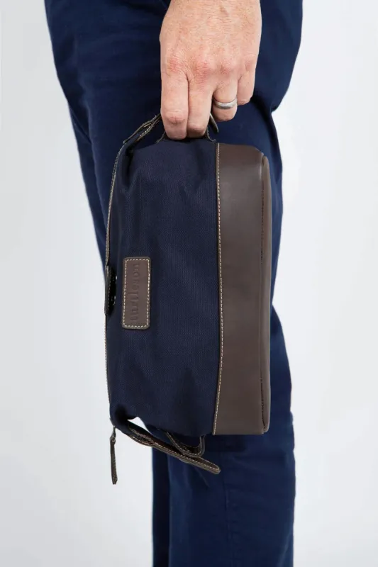 Venture Dopp Kit sold by Turtleson