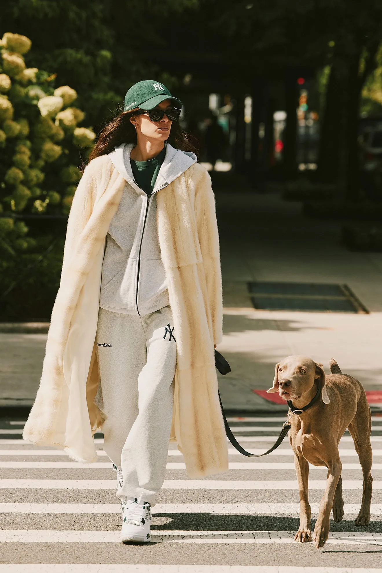 Yankees Serif Sweatpant - Heather Gray/Navy sold by Sporty and Rich product image thumbnail 3