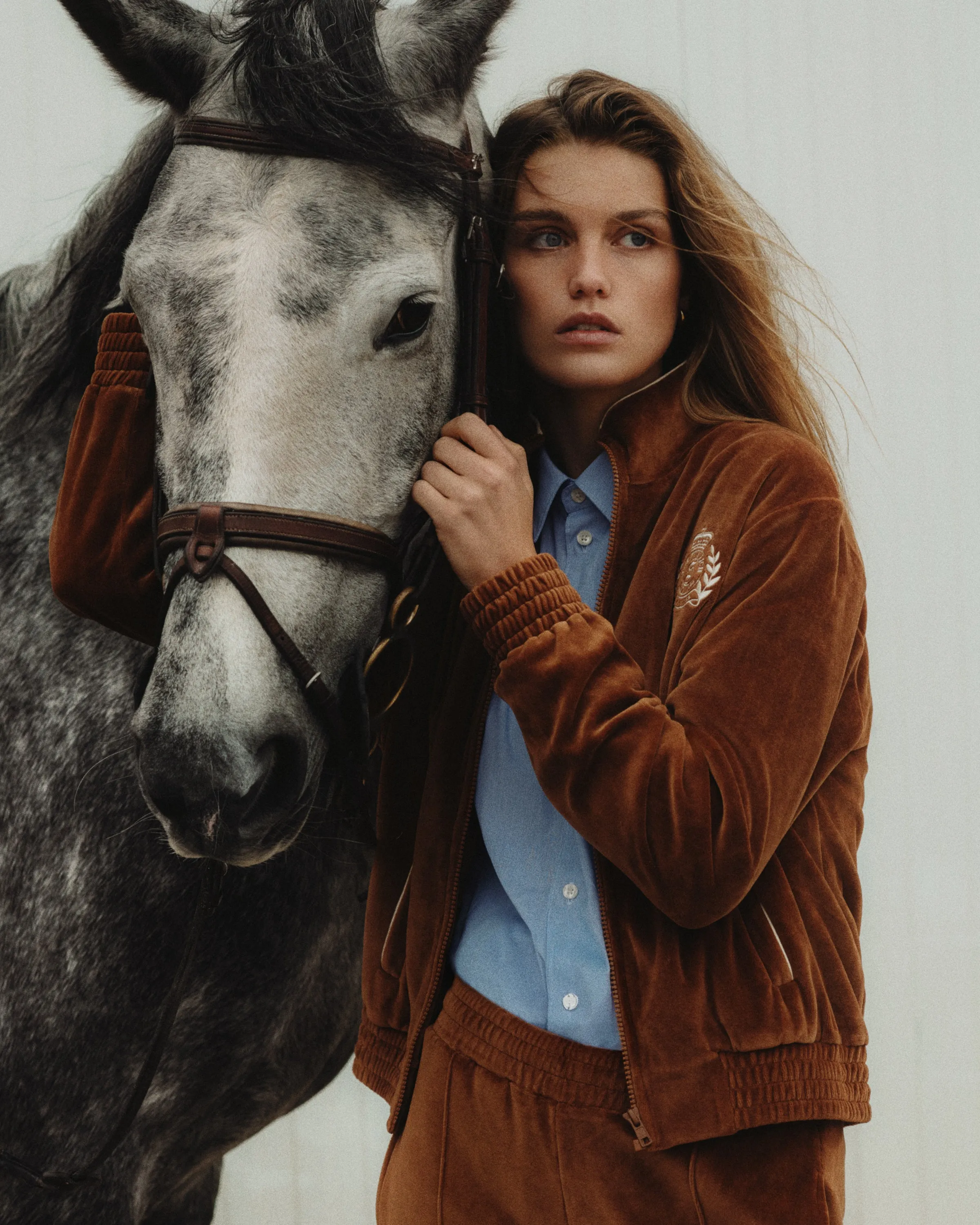 NY Crest Velour Track Pant - Tobacco/Cream sold by Sporty and Rich product image thumbnail 2