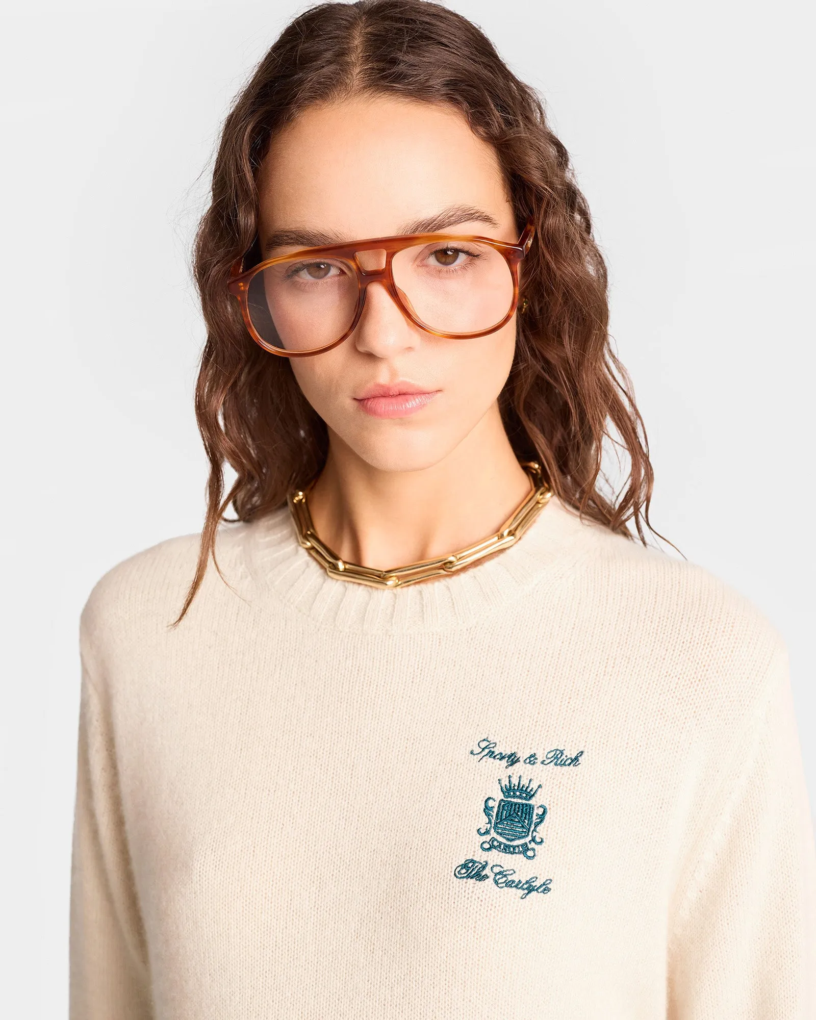 The Carlyle Crest Cashmere Crewneck - Cream/Forest sold by Sporty and Rich product image thumbnail 5