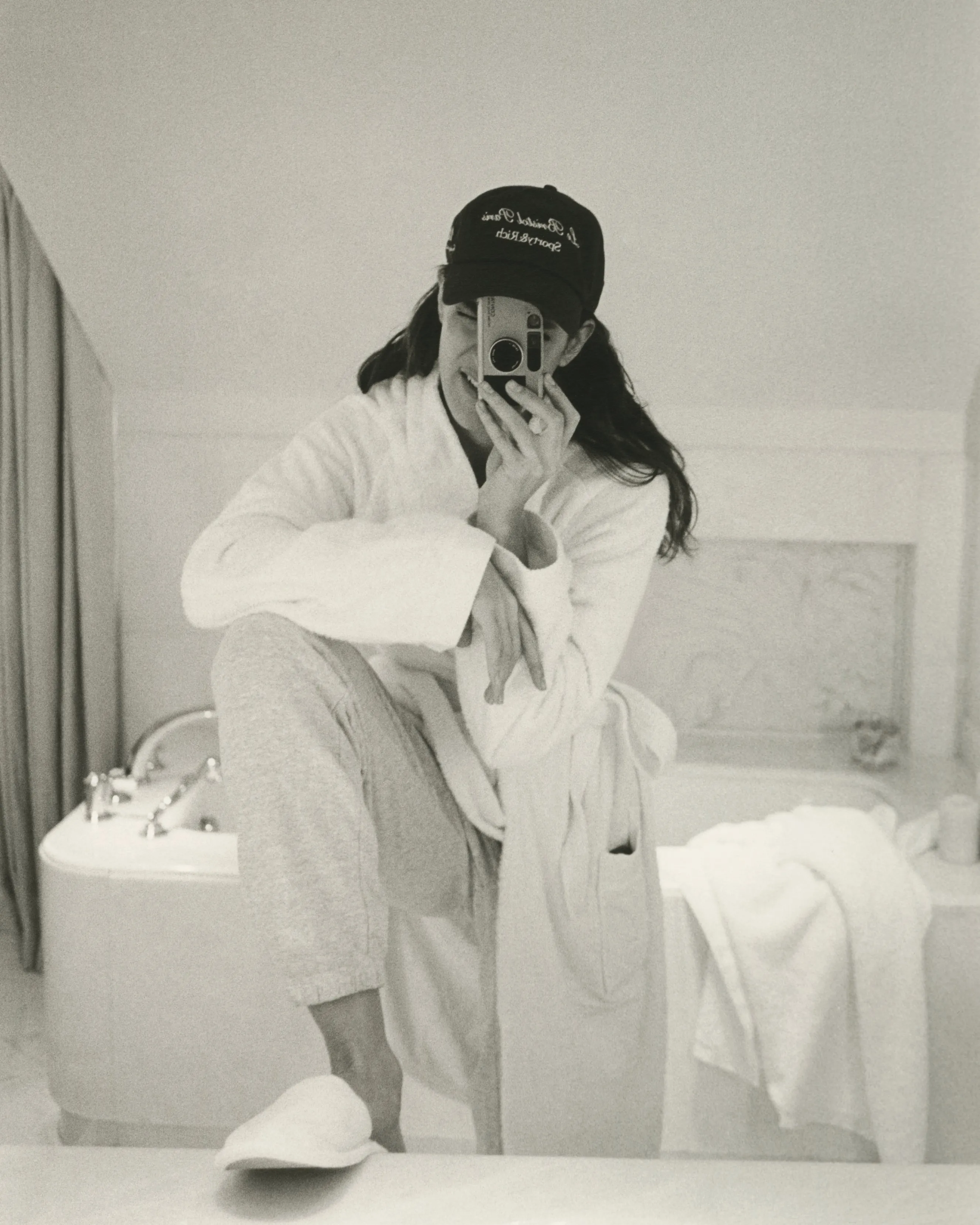 Crest Seal 100th Sweatpant - Heather Gray/Navy sold by Sporty and Rich product image thumbnail 2