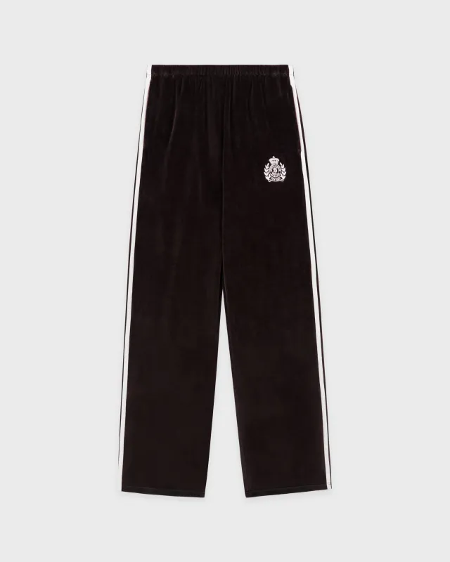 NY Crest Velour Sweatpant - Chocolate/Ecru sold by Sporty and Rich