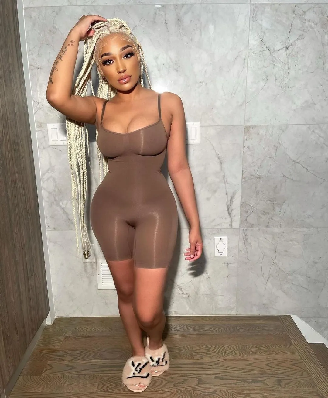 Seamless Sculpting Mid Thigh Bodysuit - Cocoa sold by Sassyluxe product image thumbnail 3