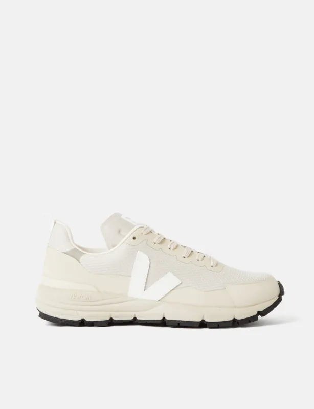 Veja Dekkan Alveomesh Trainers - Natural White sold by Article London