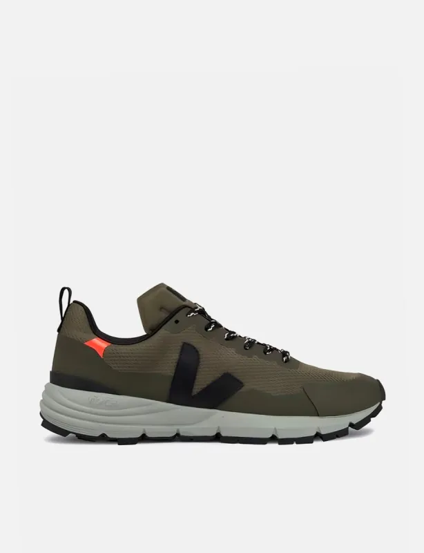 Veja Dekkan Trainers (Alveomesh) - Khaki/Black sold by Article London