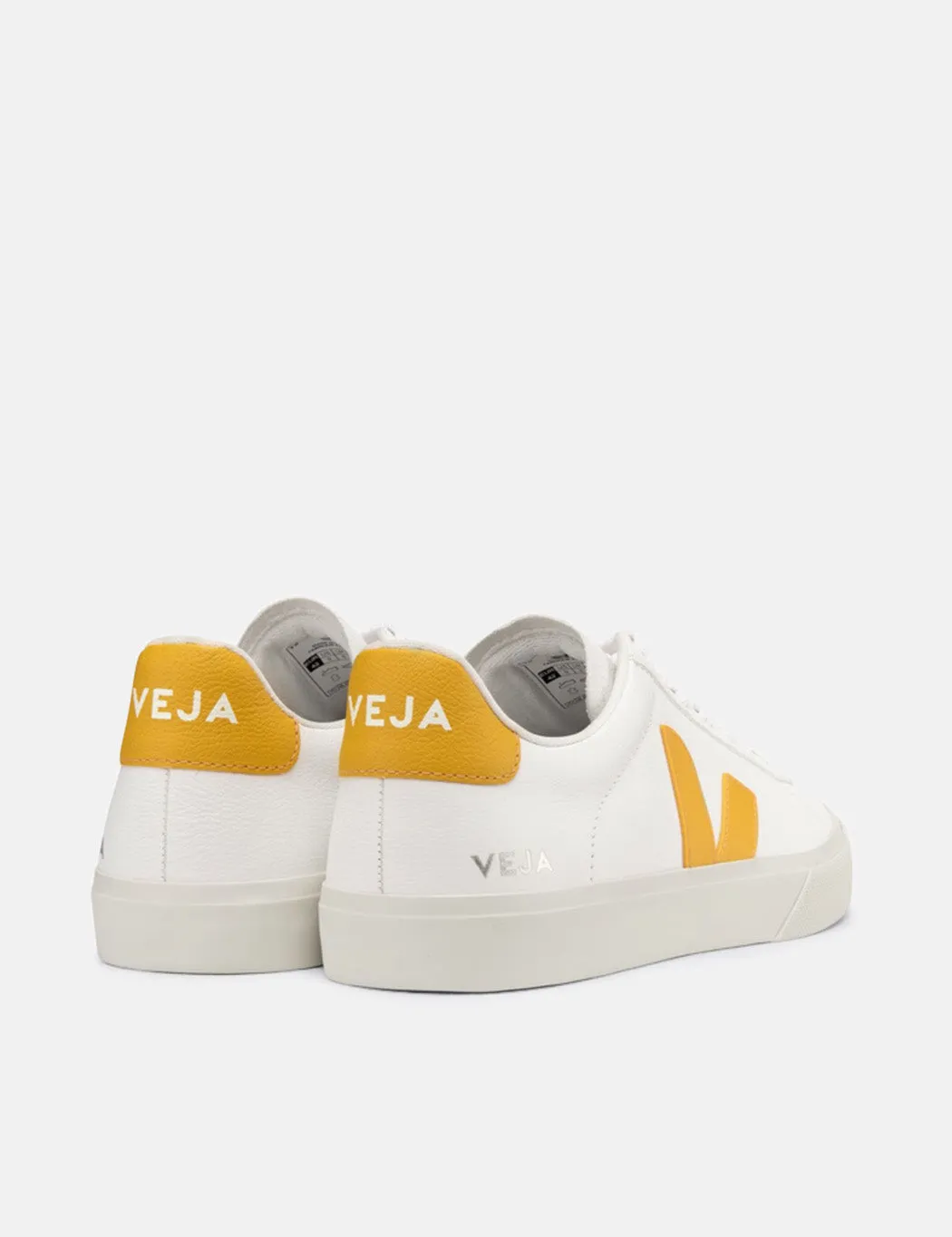 Veja Campo Trainers (Chromefree Leather) - Extra White/Ouro sold by Article London product image thumbnail 3