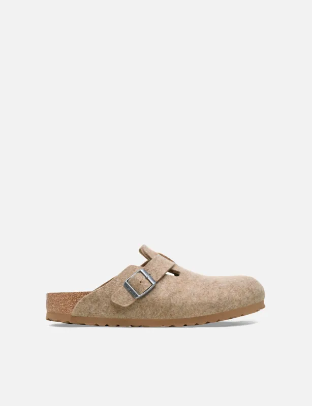 Birkenstock Women's Boston Clogs (Narrow) - Sandcastle sold by Article London