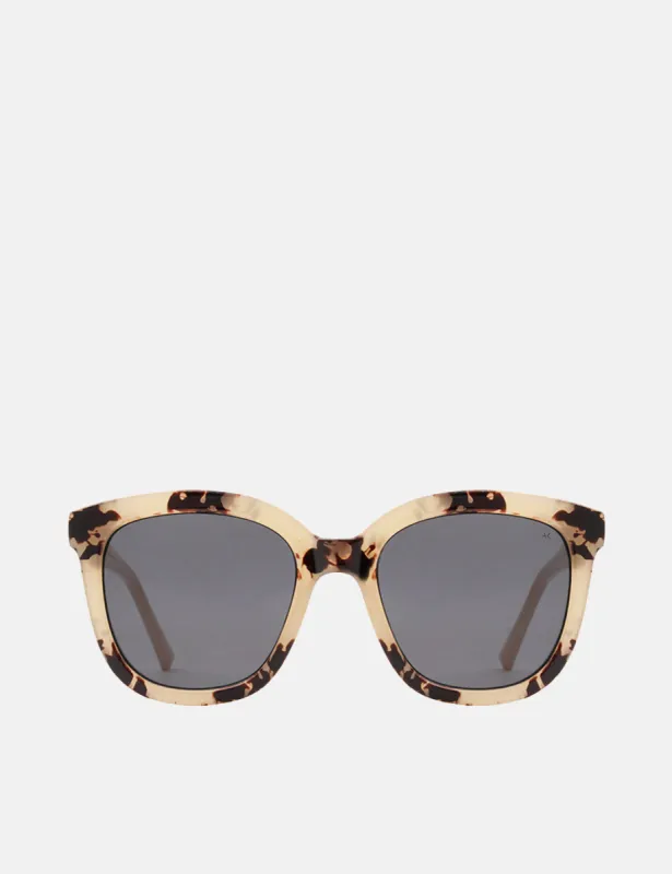 A.Kjaerbede Billy Sunglasses - Hornet sold by Article London