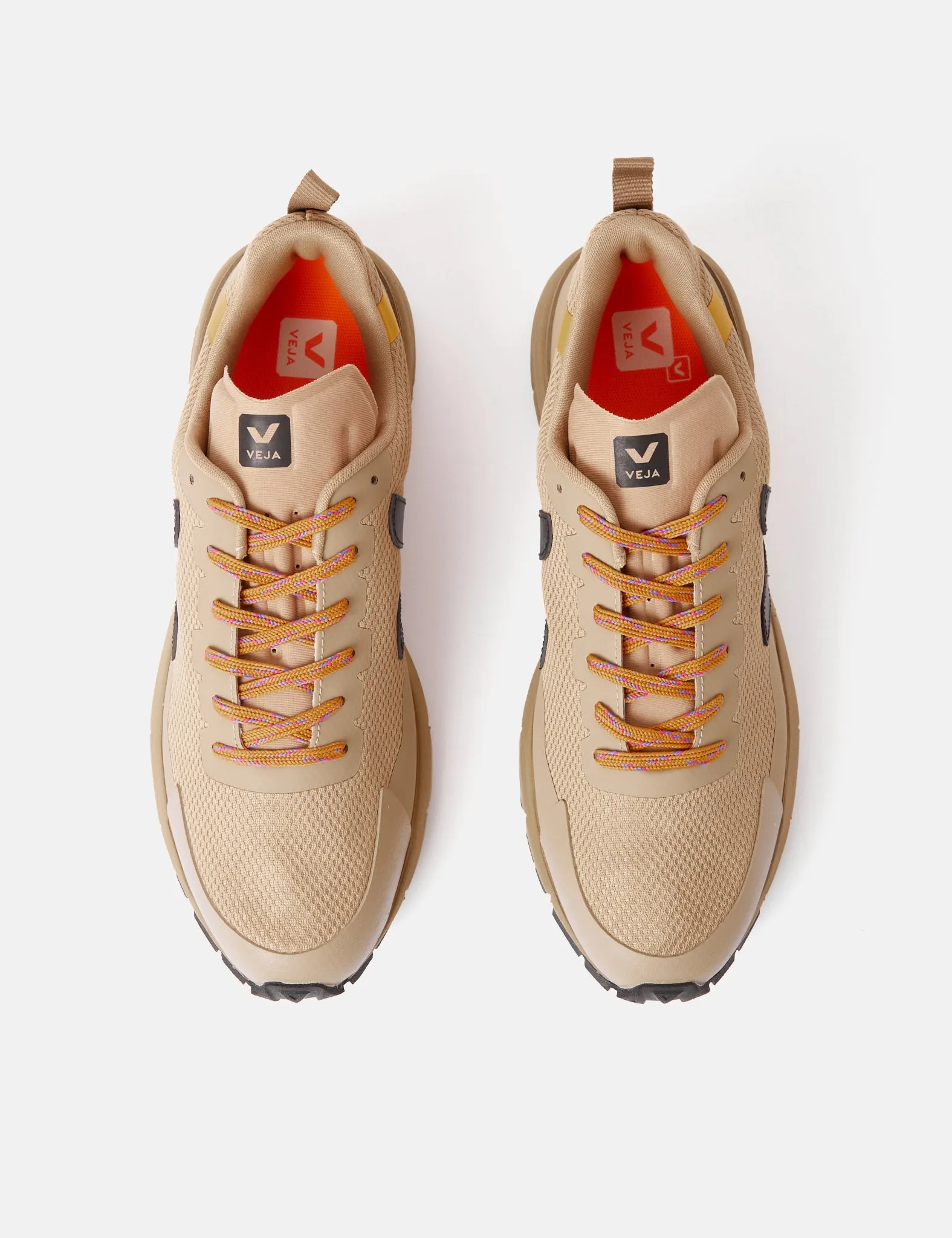 Veja Dekkan Alveomesh Trainers - Dune Yellow sold by Article London product image thumbnail 4