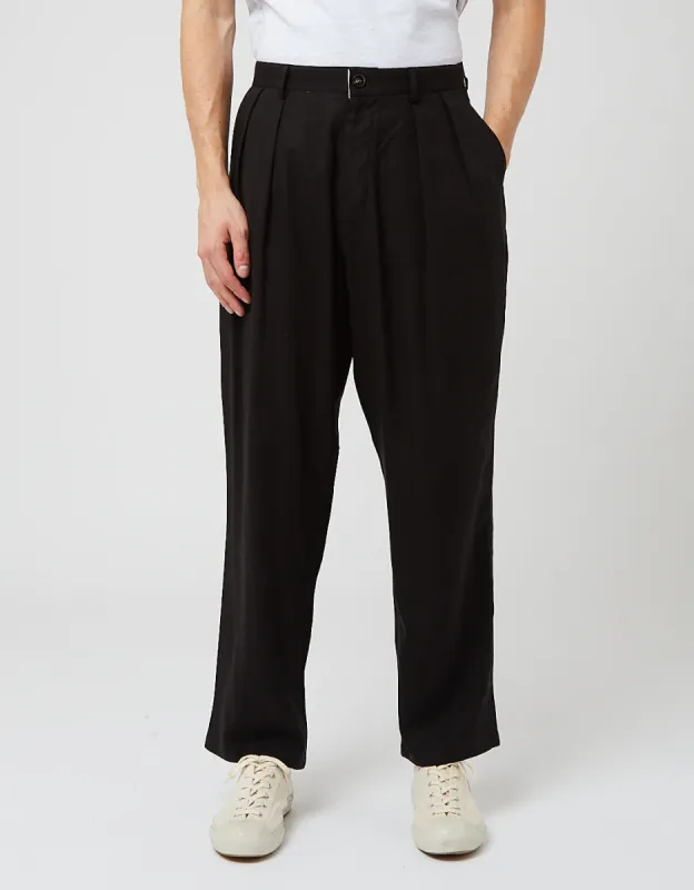 Uniform Bridge Two Tuck Linen Pants - Black sold by Article London