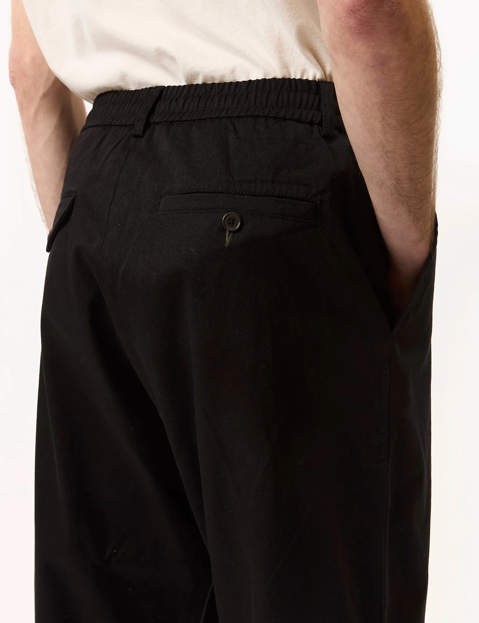 Universal Works Pleated Track Pant (Twill) - Black sold by Article London product image thumbnail 3