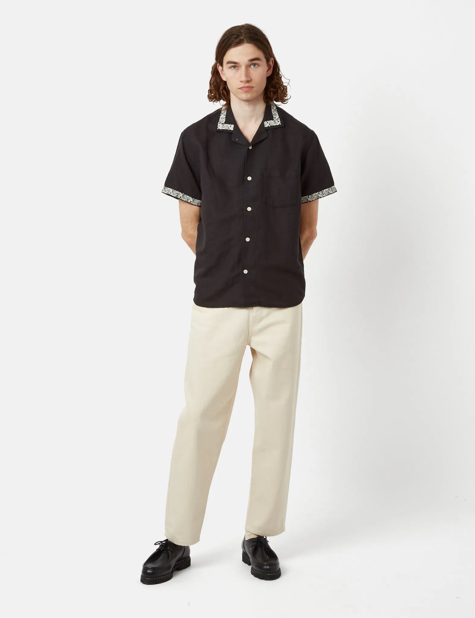 Corridor Hamsa Floral Short Sleeve Linen Shirt - Black sold by Article London product image thumbnail 3