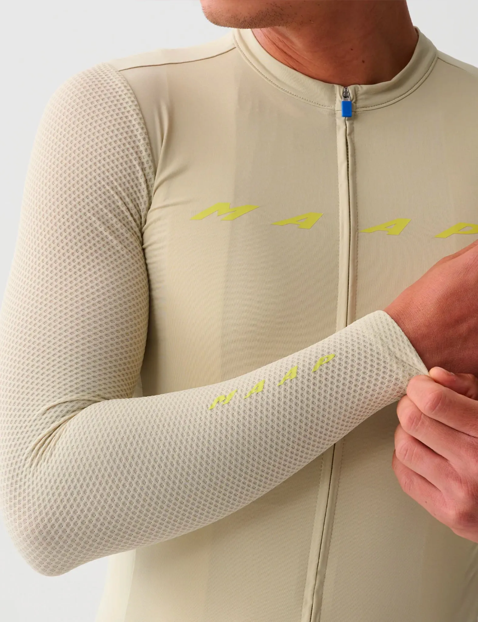 Maap Evade Pro Base Long Sleeve Jersey 2.0 - Dune sold by Article London product image thumbnail 2