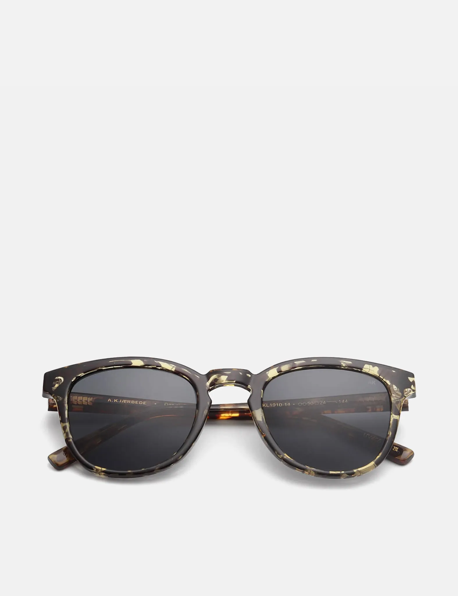 A. Kjaerbede Bate Sunglasses - Black/Yellow Tortoise sold by Article London product image thumbnail 5