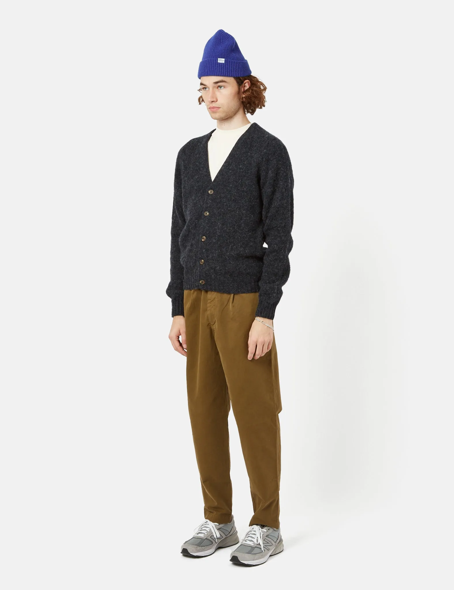 Bhode Lambswool Cardigan (Made in Scotland) - Charcoal Grey sold by Article London product image thumbnail 4