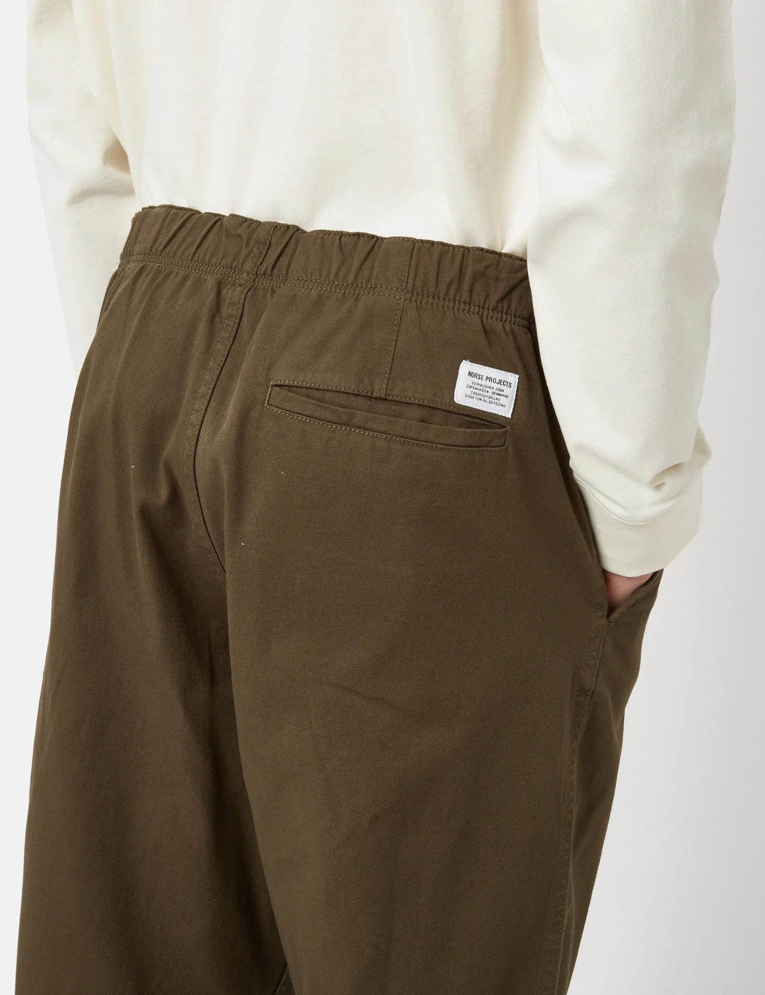 Norse Projects Ezra Light Stretch Trousers (Relaxed) - Ivy Green sold by Article London product image thumbnail 2