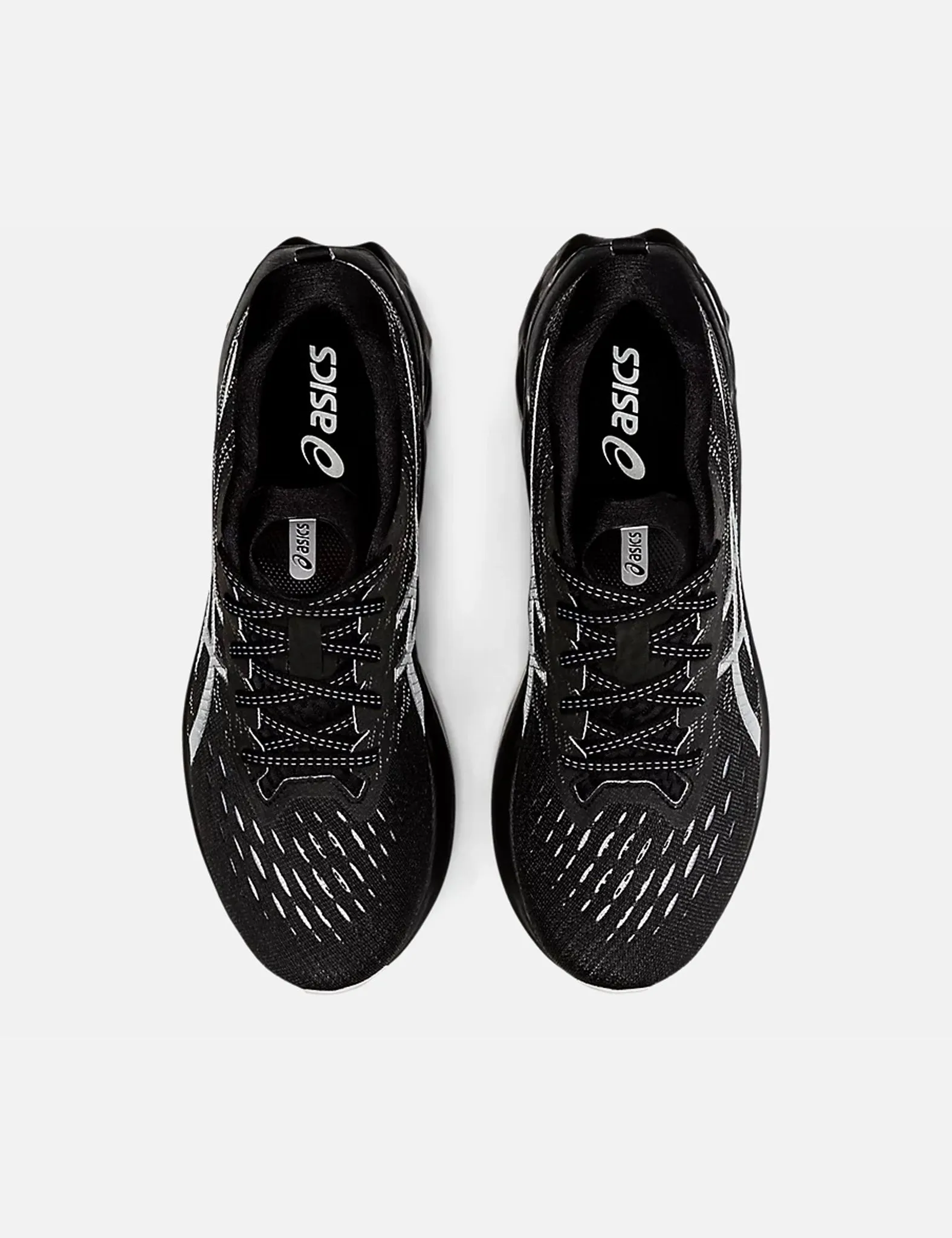 ASICS Novablast 2 Trainers - Black/Pure Silver sold by Article London product image thumbnail 3