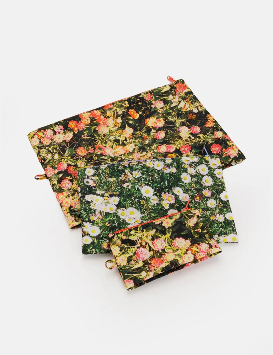 Baggu Go Pouch Set - Photo Florals sold by Article London product image thumbnail 3
