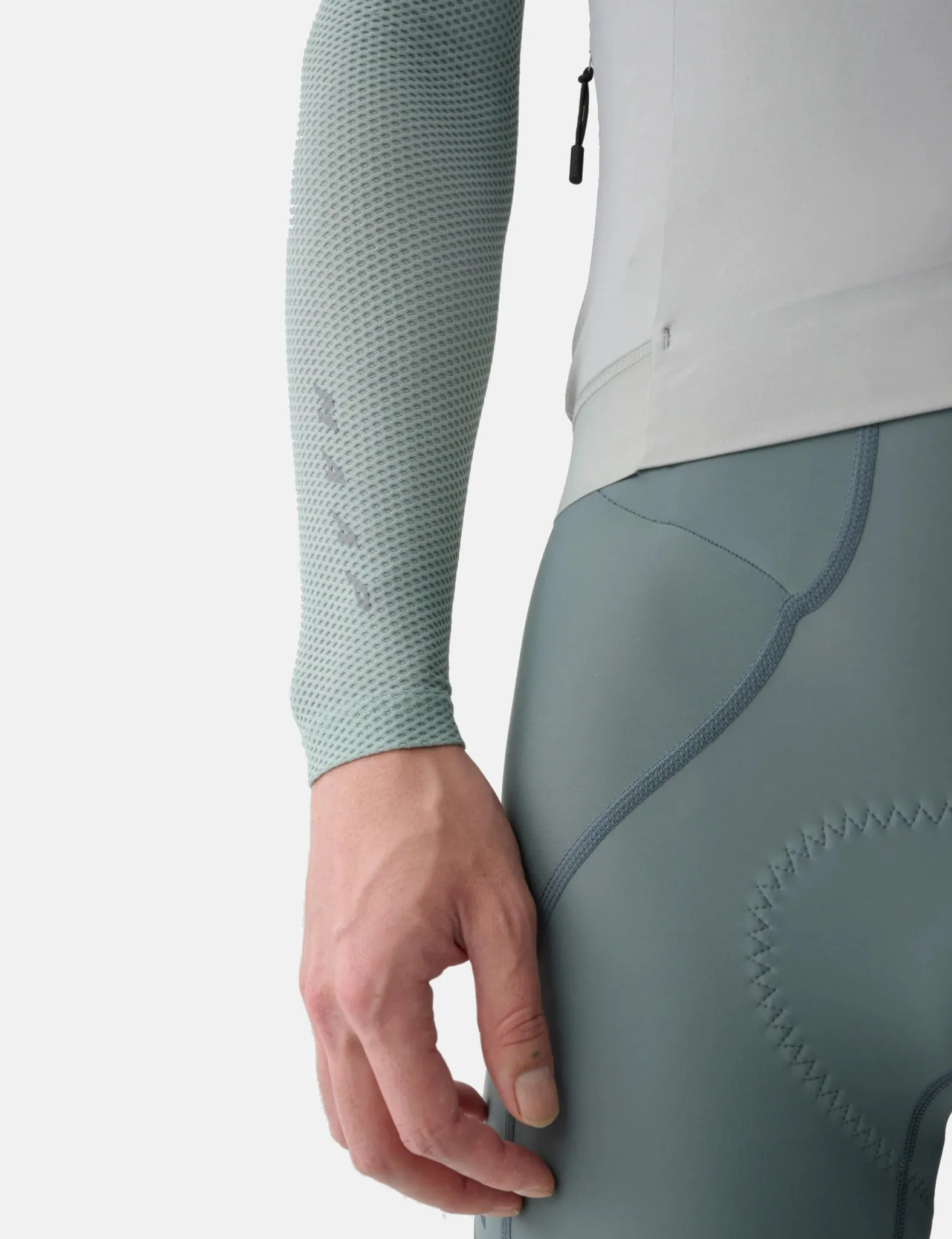 Maap Evade Pro Base Long Sleeve Jersey 2.0 - Ghost Gray sold by Article London product image thumbnail 3