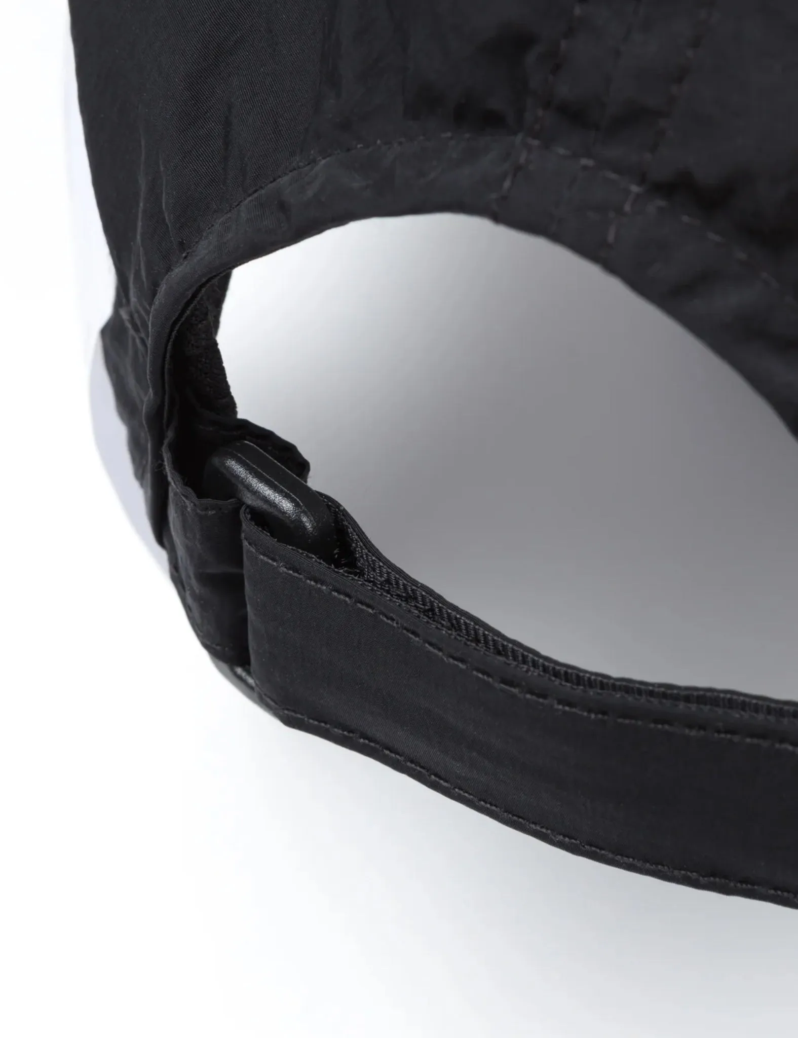 Satisfy FliteSilk Running Cap - Black sold by Article London product image thumbnail 4