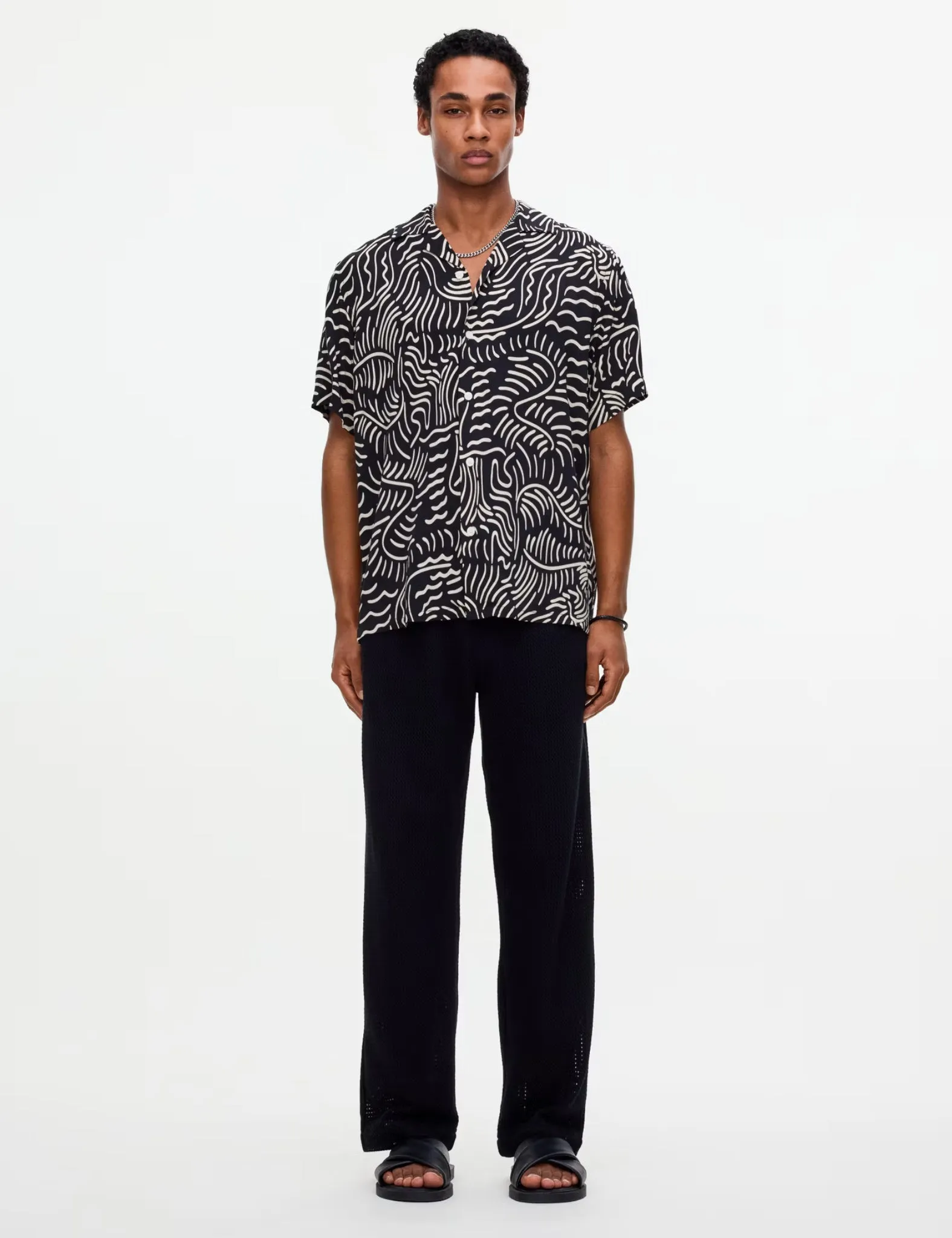 OAS Tar Lorenzo Viscose Shirt - Black sold by Article London product image thumbnail 3