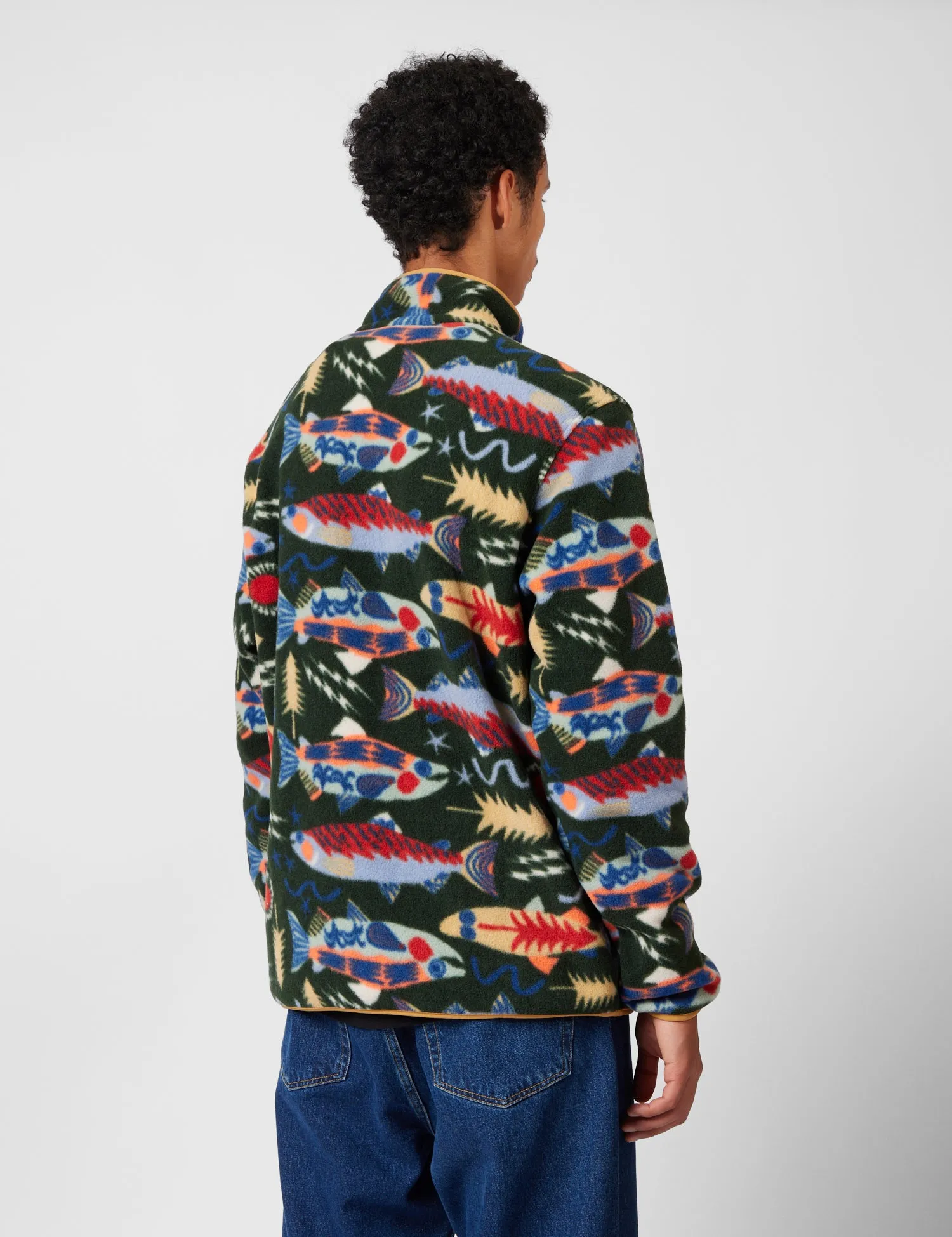 Patagonia LW Synchilla Snap-T Fleece - Salmon Energy: Old Growth Green sold by Article London product image thumbnail 3