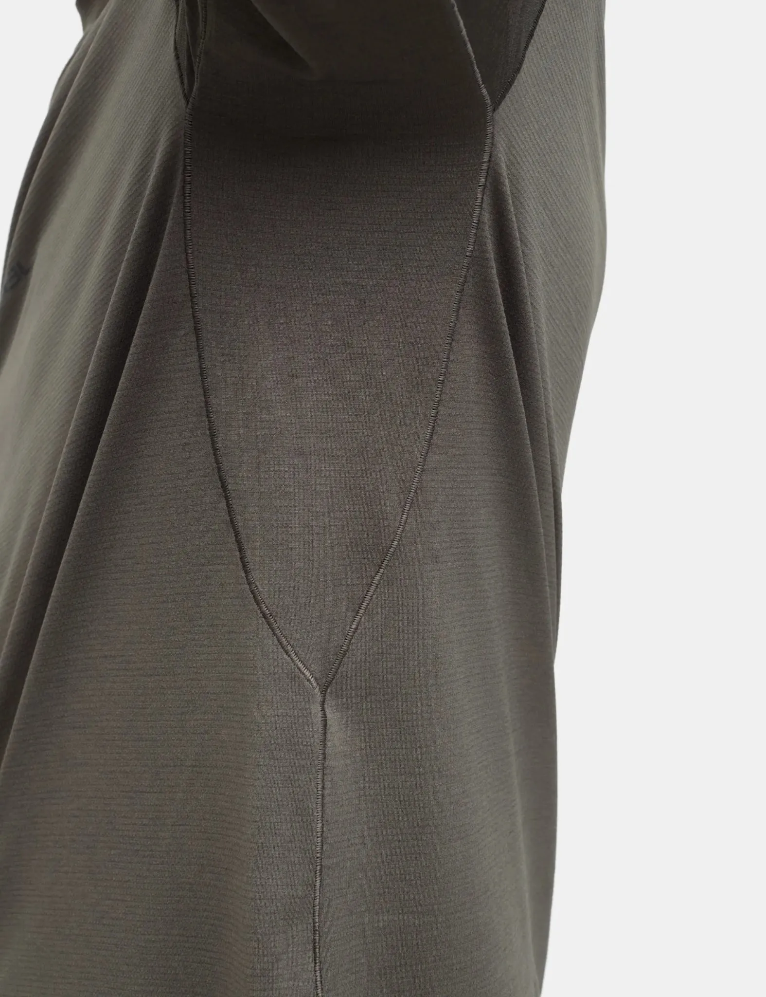 Portal Lateral Peak Long Sleeve T-Shirt - Dark Olive sold by Article London product image thumbnail 4