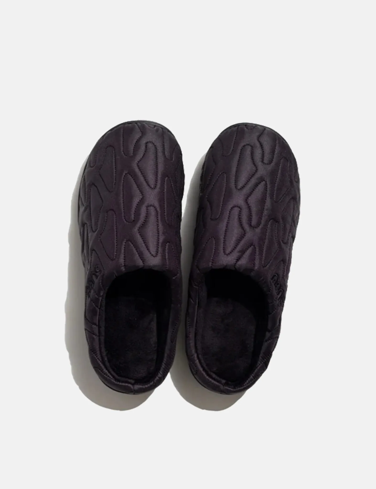 SUBU Outline Slippers (SB-11) - Black sold by Article London product image thumbnail 2