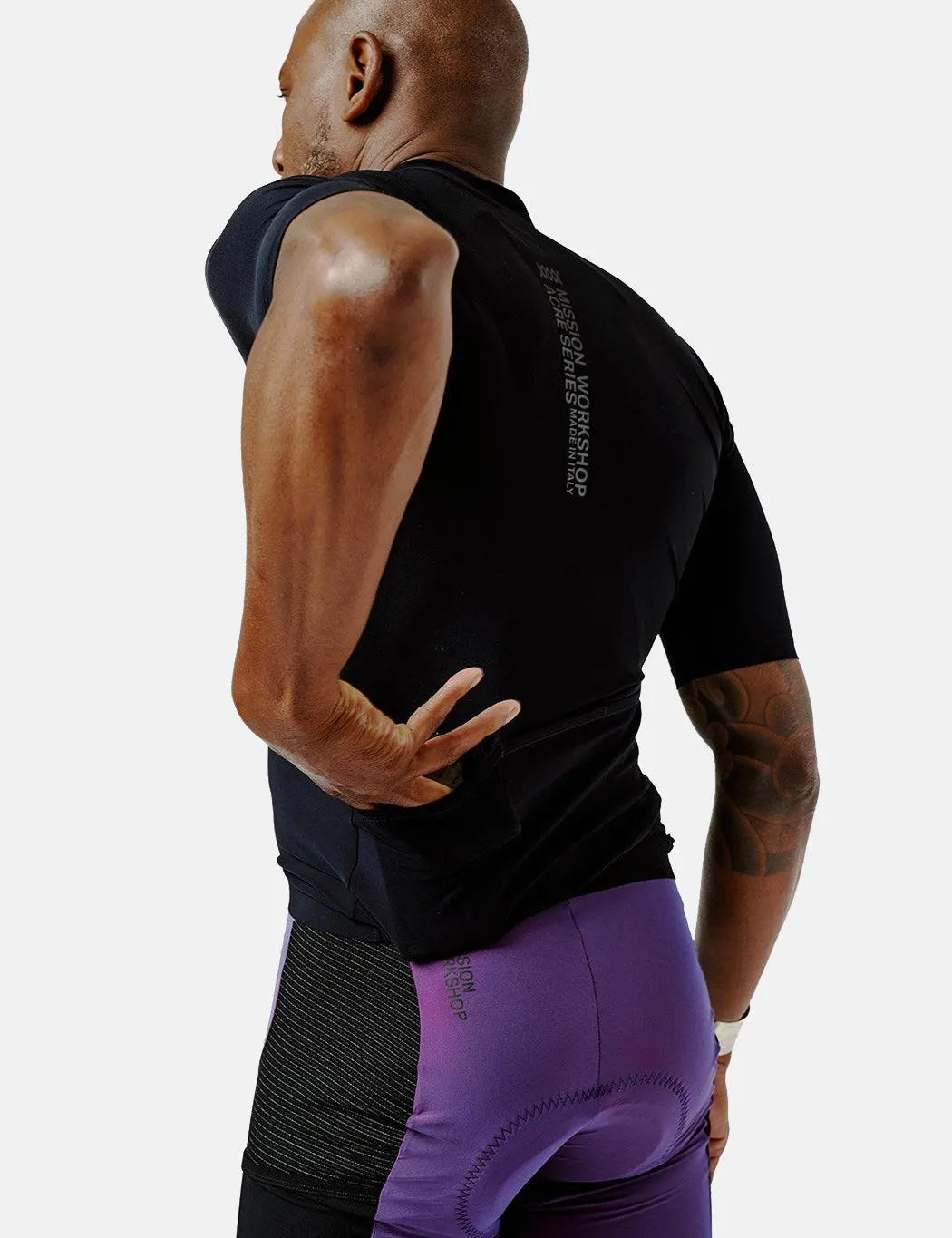 Mission Workshop Mission Pro Jersey - Black sold by Article London product image thumbnail 5