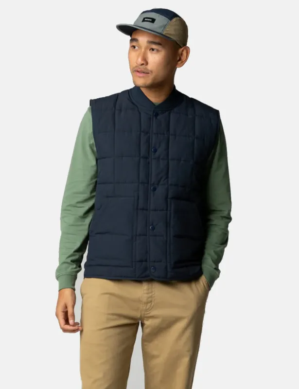 Finisterre Lapwing Gilet - Navy Blue made by Finisterre