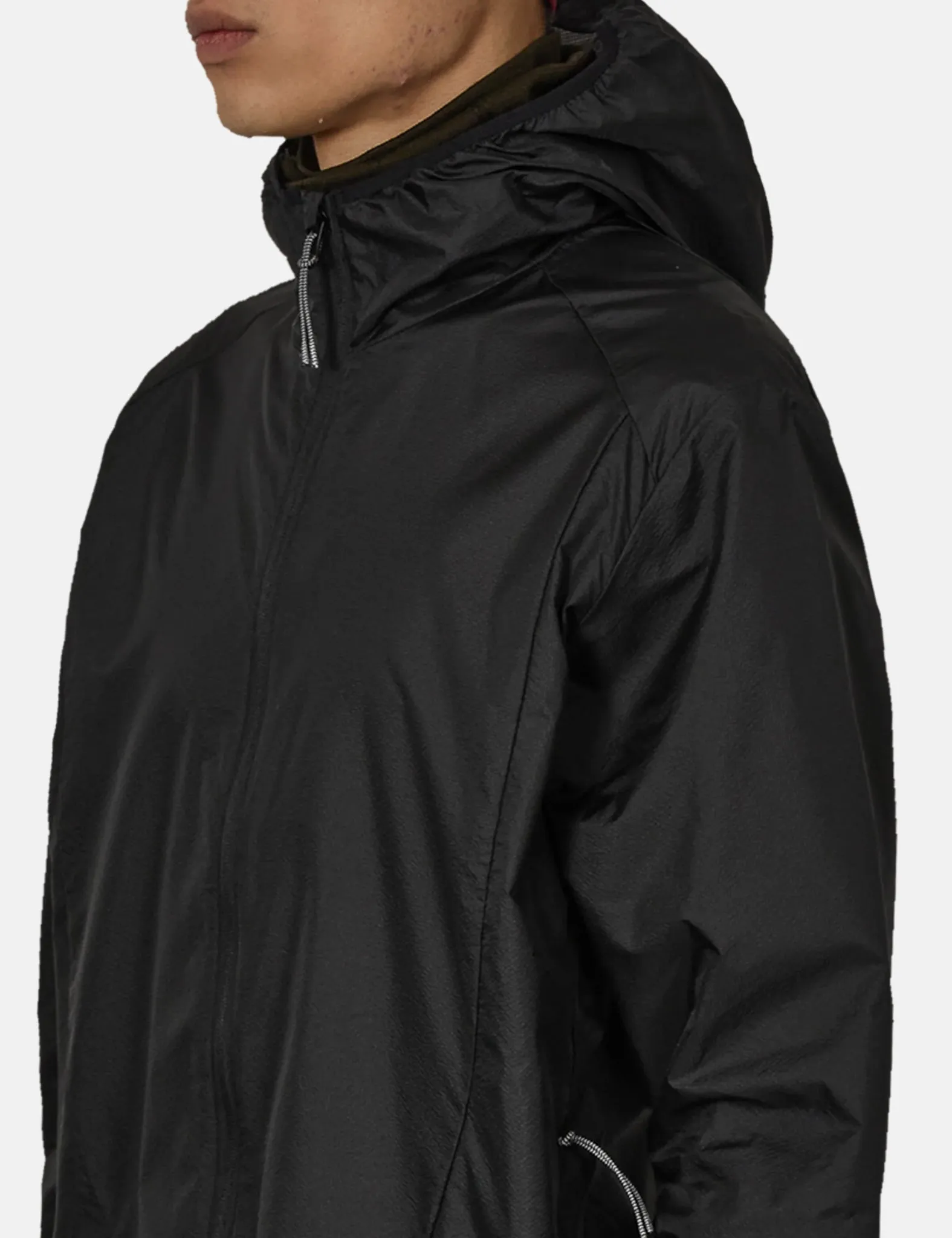 ROA Hue Packable Wind Jacket - Black sold by Article London product image thumbnail 3