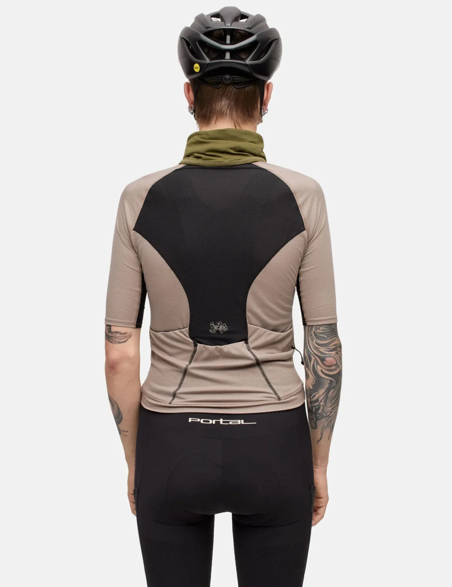 Portal Range Light Cycling Jersey - Desert Taupe sold by Article London product image thumbnail 4