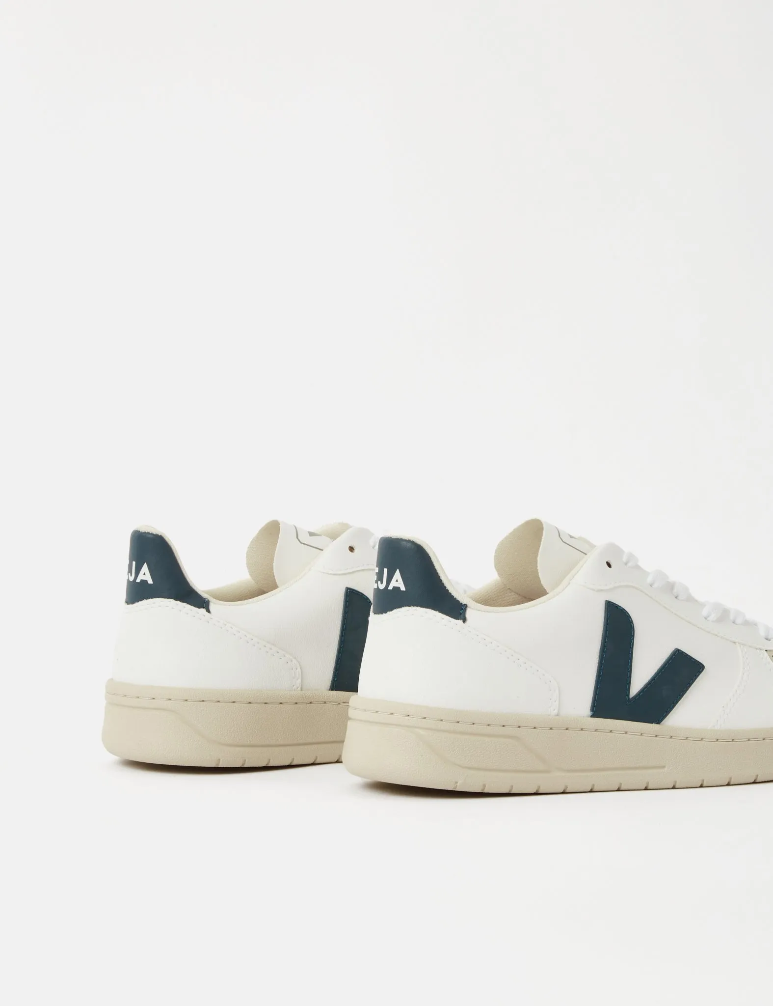 Women's Veja V-10 CWL Trainers - White/California sold by Article London product image thumbnail 4