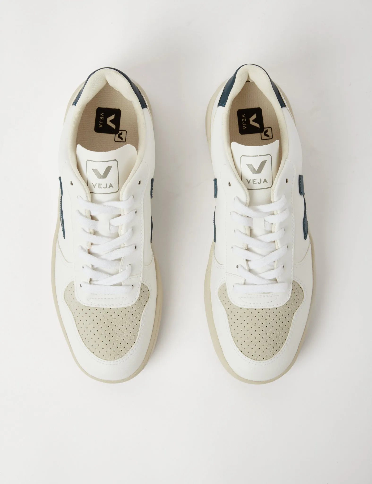 Women's Veja V-10 CWL Trainers - White/California sold by Article London product image thumbnail 5
