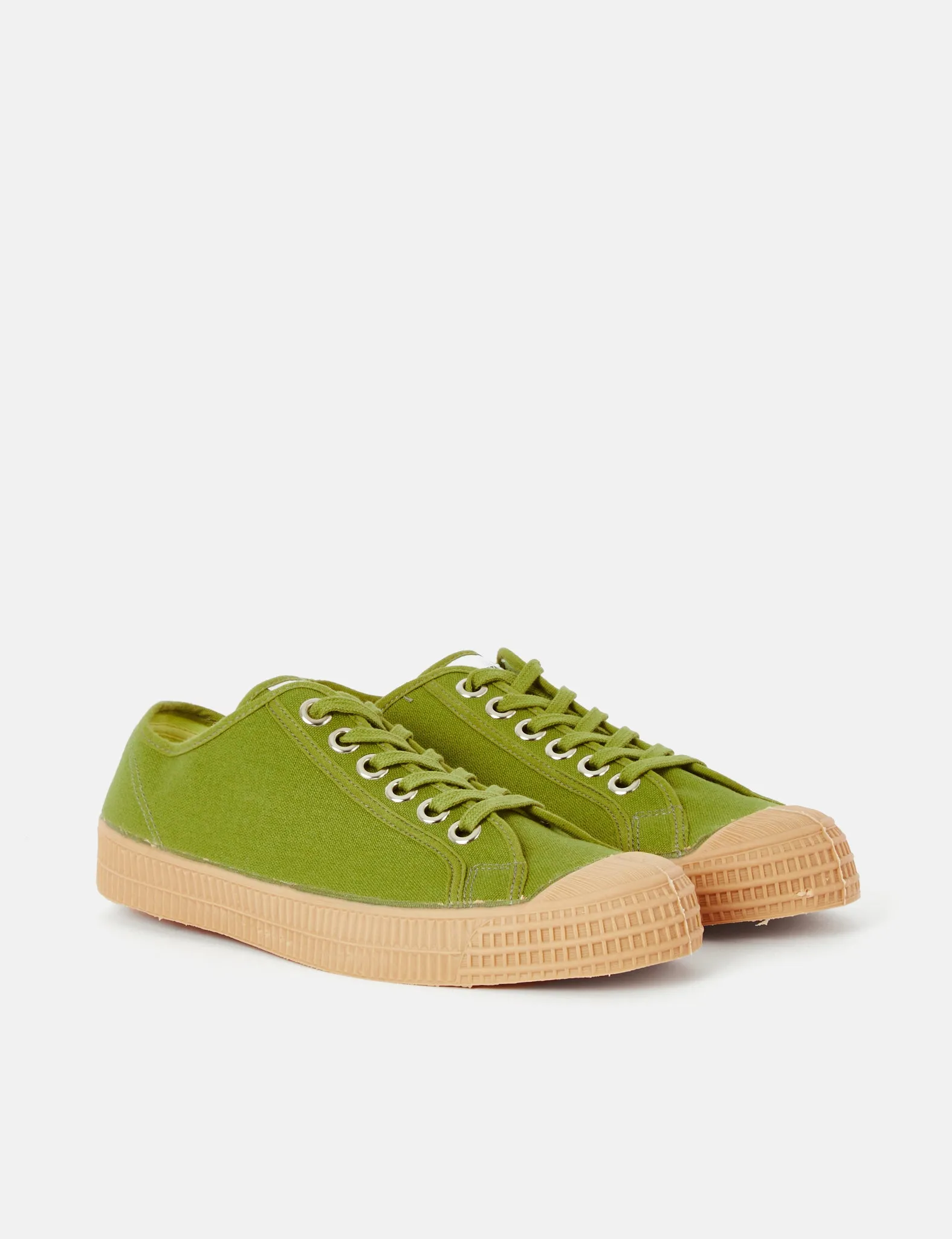 Novesta Star Master Trainers (Canvas) - Cactus Green/Gum Sole sold by Article London product image thumbnail 2