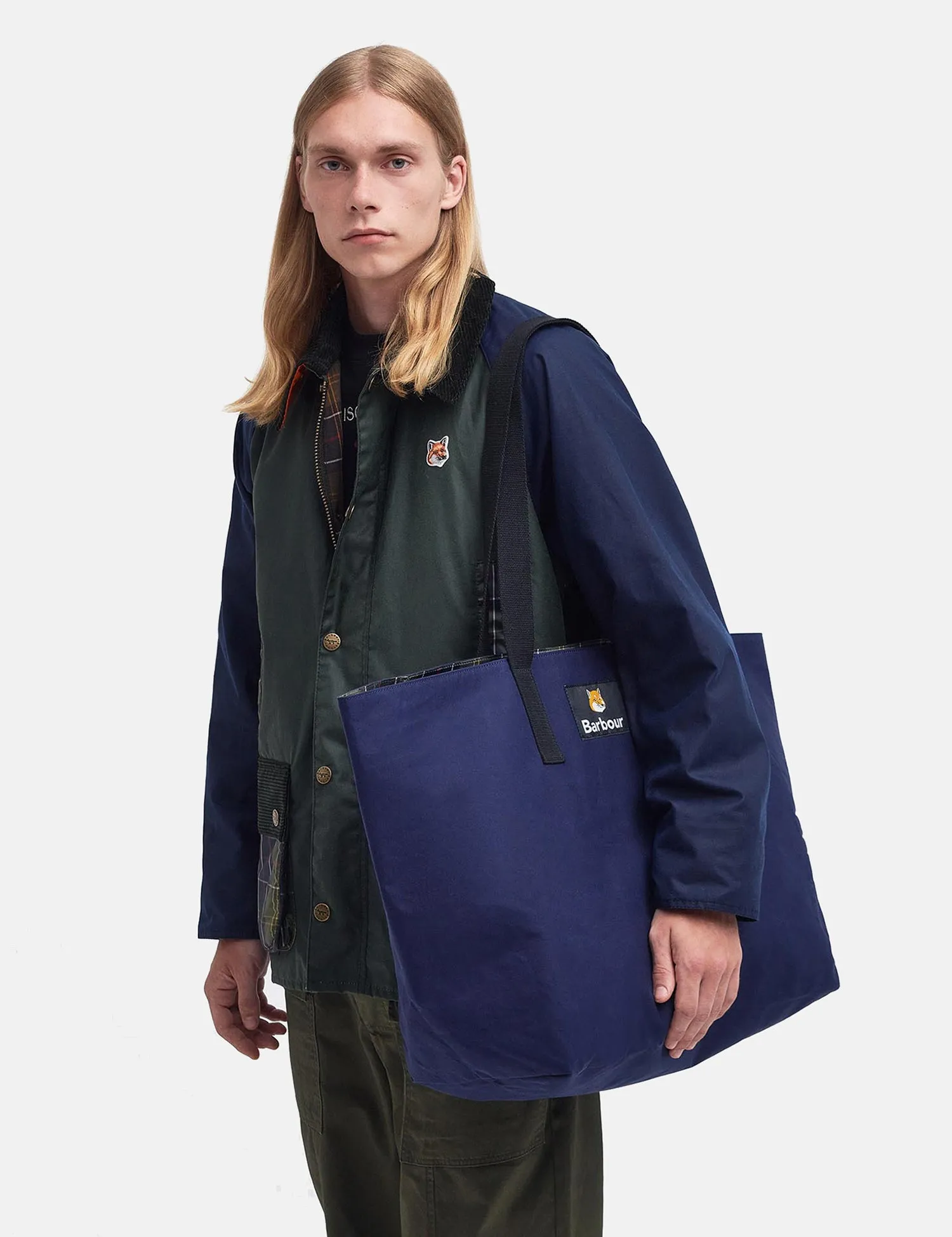 Barbour Beaufort Wax Jacket - Duffle Bag Green sold by Article London product image thumbnail 2